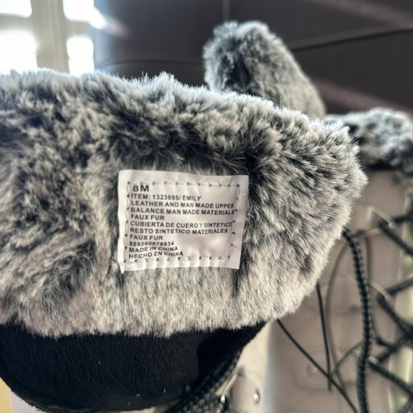 Brand New In Box Khombu Boots - Picture 2 of 6